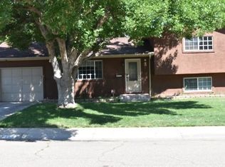 105 Deauville Ln, Pueblo, CO 81005