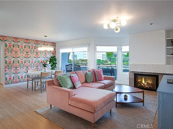 240 Nice Ln APT 102, Newport Beach, CA 92663