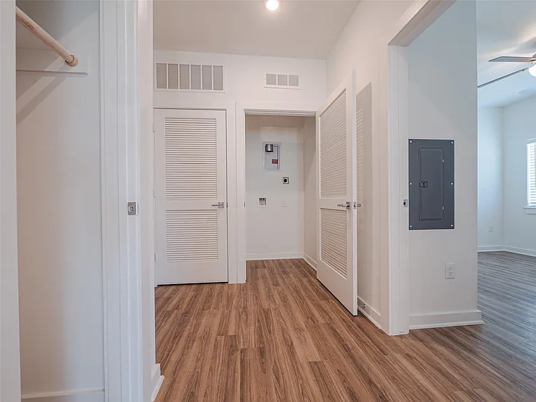 4802 S Congress Ave #515 — Photo 24