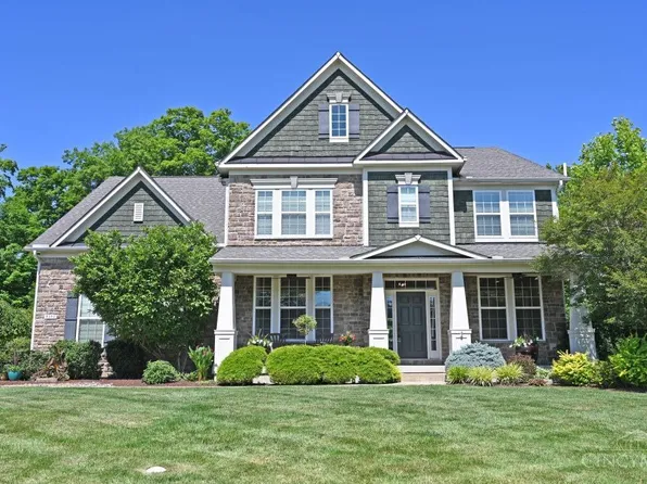 5151 Oak Brook Dr, Cincinnati, OH 45244