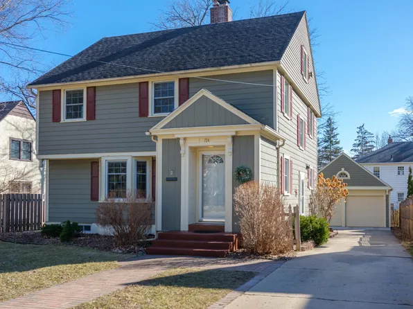 724 9th St SW, Rochester, MN 55902