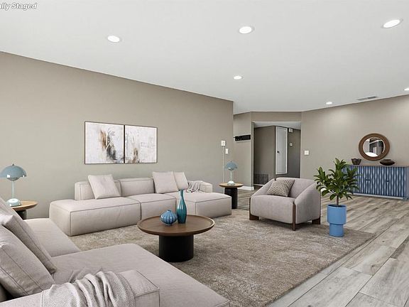 3rd image of 1461 Ronda Pl