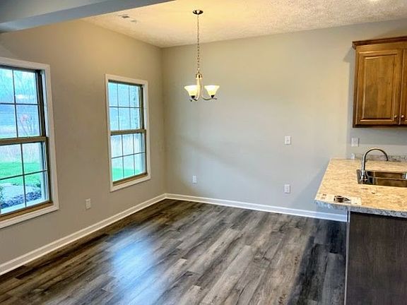 2nd image of 630 Forrestwood Dr