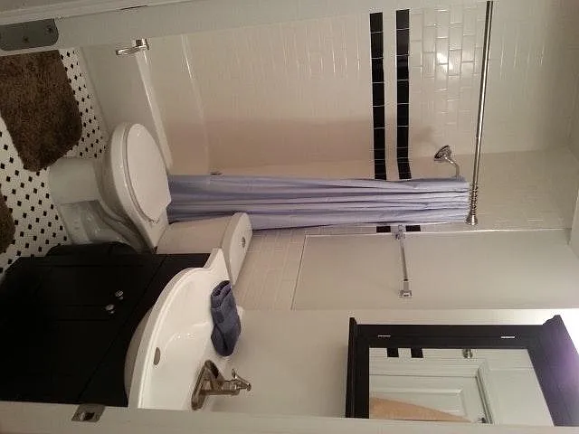 5567 Pershing Ave #1 — Photo 6