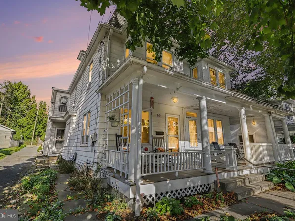 65 S Hazel St, Manheim, PA 17545