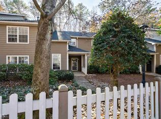 2215 N Forest Trl, Dunwoody, GA 30338