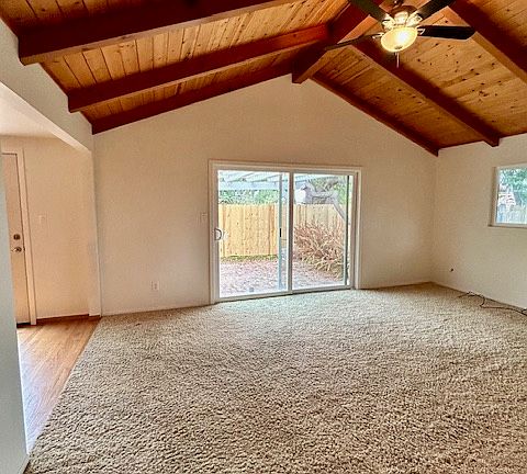 4th image of 4485 Hummel Dr