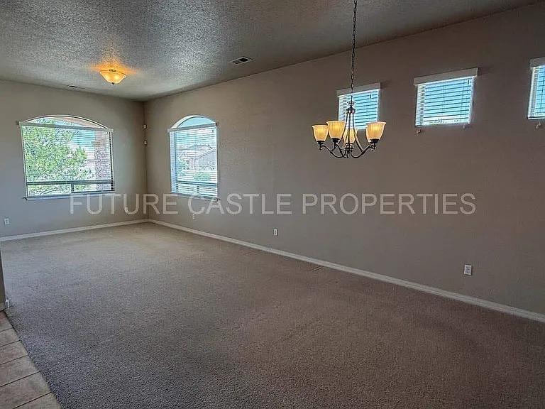 1114 Blue Sage Rd NE — Photo 3
