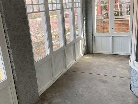 2nd image of 1248 Wealthy St SE