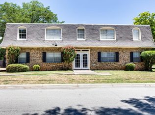 1132 Airline Dr APT 3, Grapevine, TX 76051