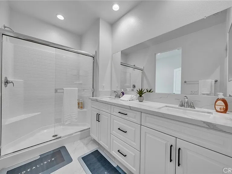 527 W Victor Ave — Photo 19