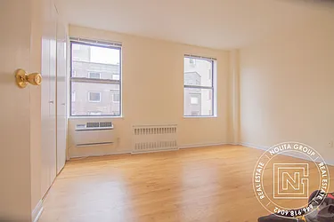 Rented by Nolita Group