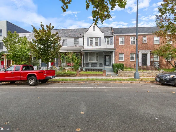 1830 M St NE, Washington, DC 20002