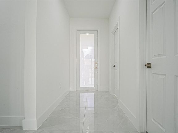 2nd image of 2614 25th Street St W