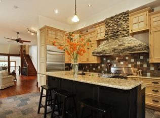 112 Undercliff Ave #112, Edgewater, NJ 07020