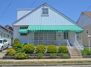117 N Brunswick Ave, Margate, NJ 08402