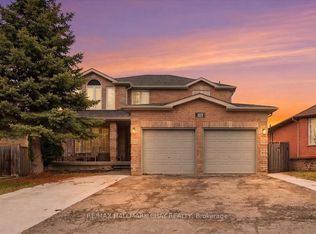 102 Esther Dr, Barrie, ON L4N 0V8