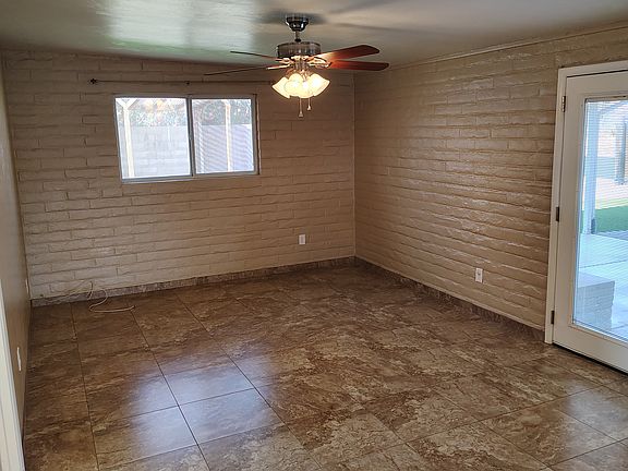5th image of 8124 E Victoria Dr