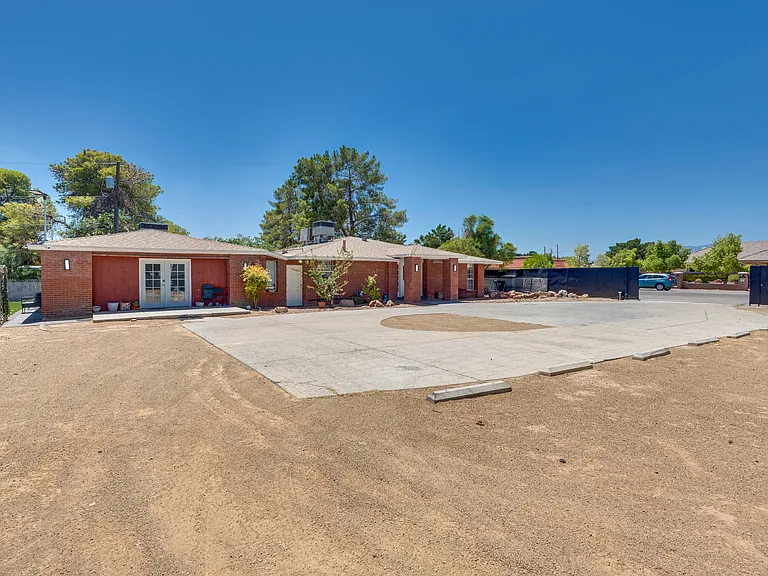 8626 Haven St — Photo 1