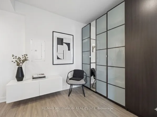 120 Parliament St #1312, Toronto, ON M5A 0N6