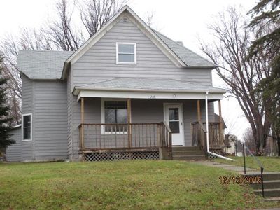 218 4th St SE, Braham, MN, 55006