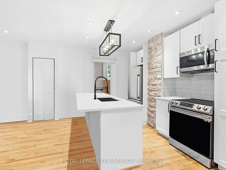 179 Cathcart St — Photo 7