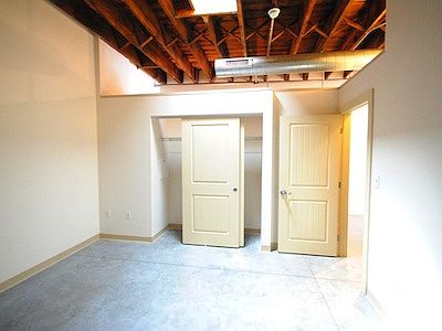 5th image of 1916 Lucas Ave APT 214