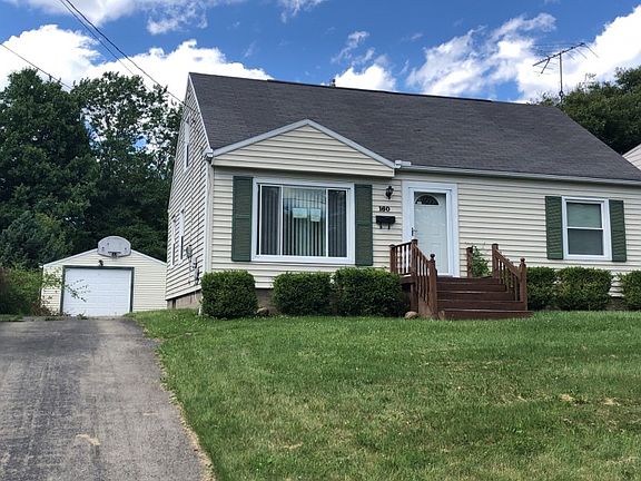 3rd image of 160 Terrace Dr