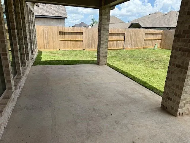 10918 Spring Wind Dr — Photo 24