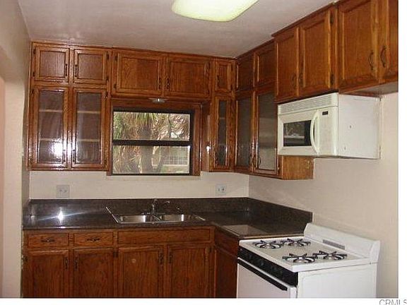 2nd image of 3096 N Pershing Ave