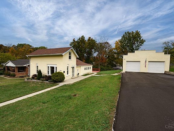 2nd image of 4590 Mayhew Ave