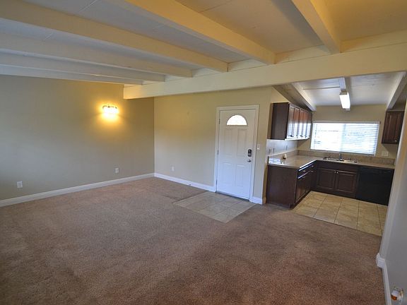 5th image of 427 S Winton Ave