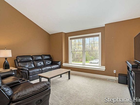 4th image of 325 Alewa Dr NW