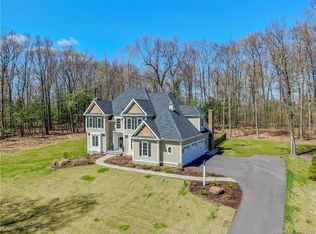 1 Talcott Ests, Simsbury, CT 06070