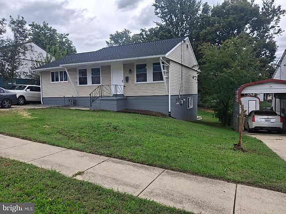 2nd image of 7935 Fiske Ave