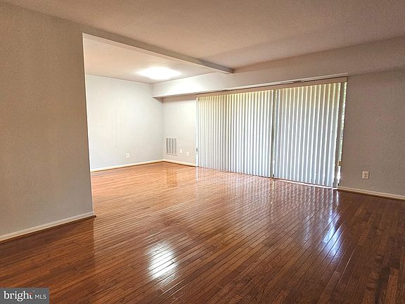 4th image of 7903 Dassett Ct APT 102