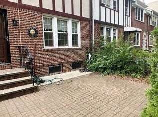 21-68 46th St #1-2, Astoria, NY 11105