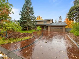 2260 Loussac Dr, Anchorage, AK 99517