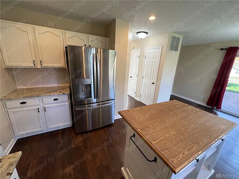 1131 Windsong Trl — Photo 14