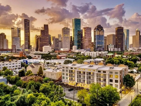 1722 Washington Ave APT D, Houston, TX 77007