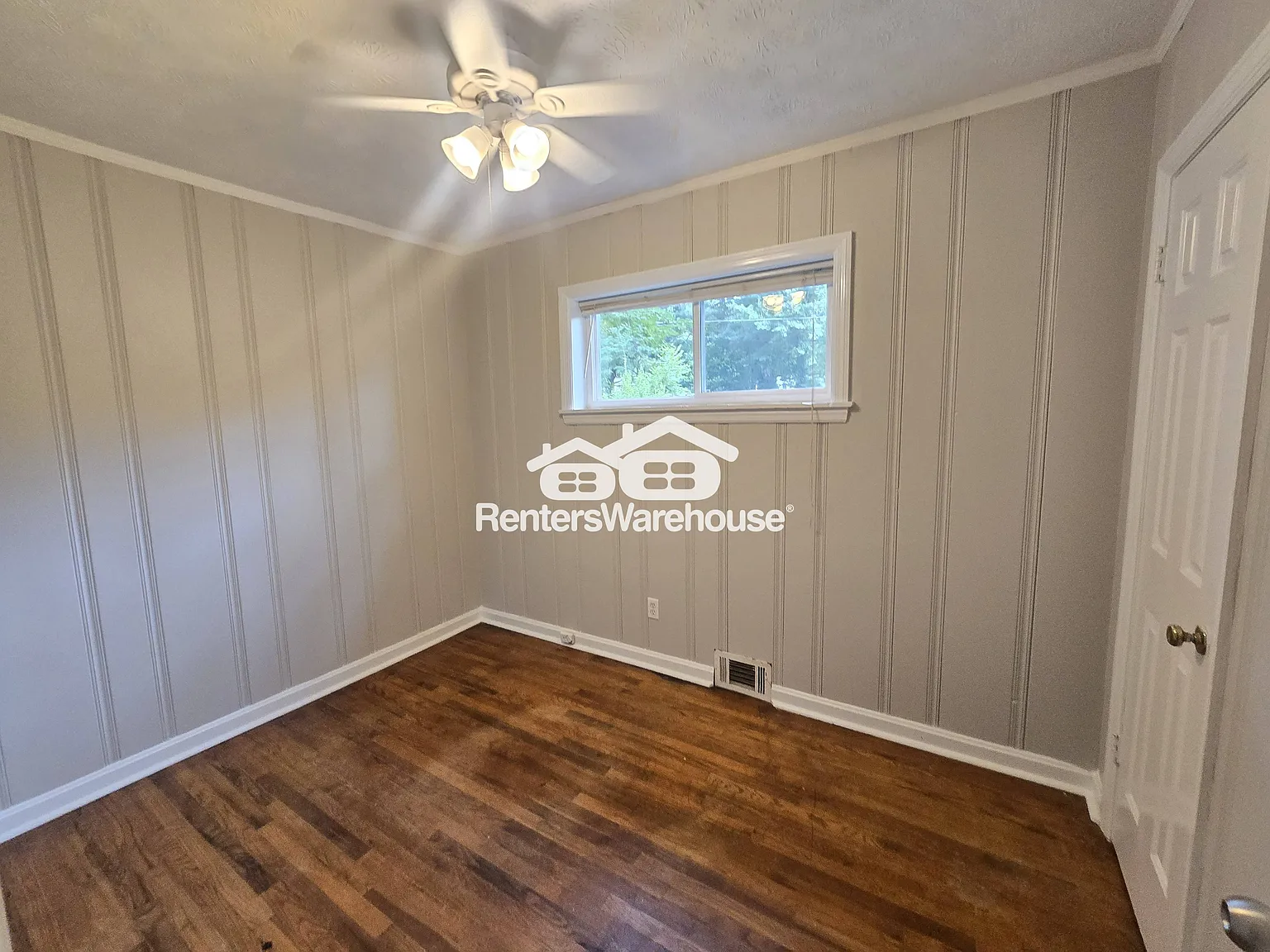 Beautiful 4-Bedroom Ranch Home In Decatur! — Photo 2