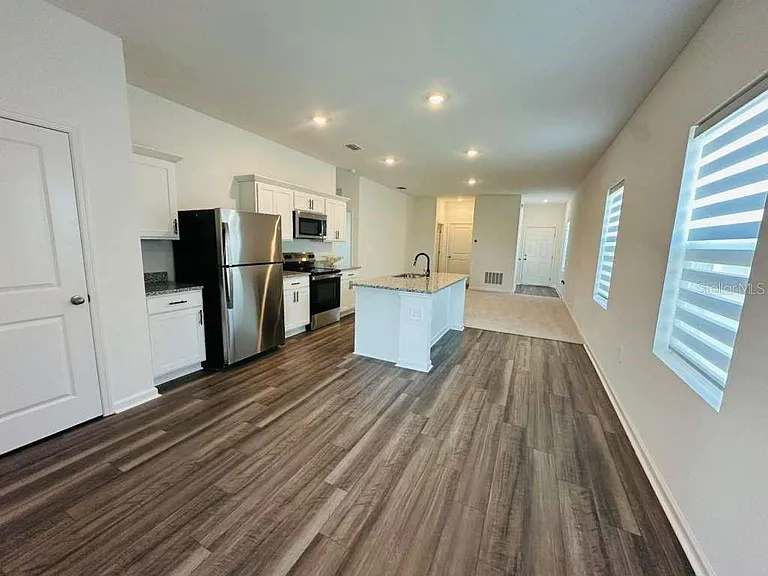 10473 Curving Creek Loop — Photo 8