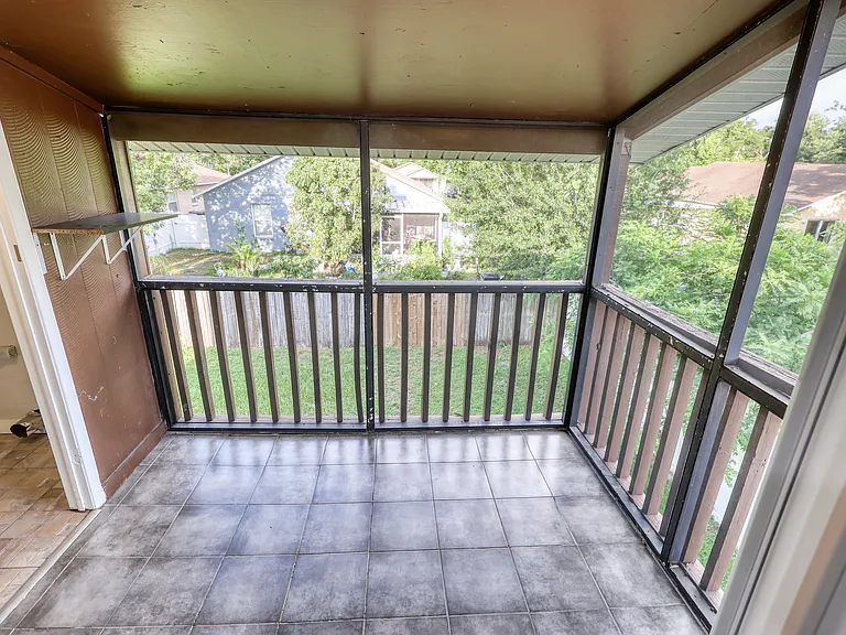 6813 N Marie Ave #B — Photo 22
