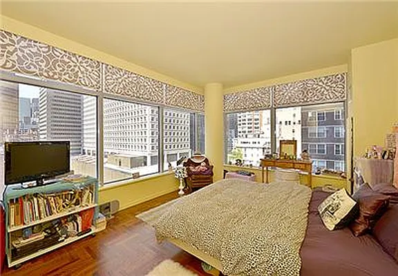 Sold by Trump International Realty | media 6