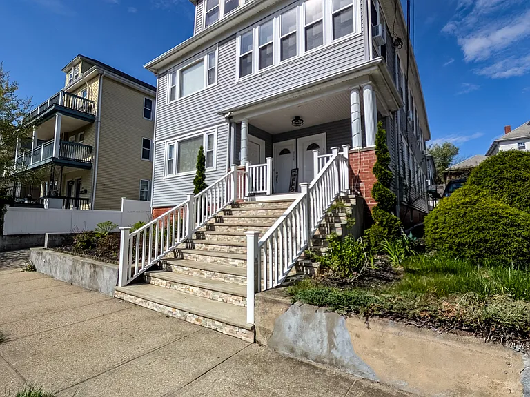366 Academy Ave #1 — Photo 1