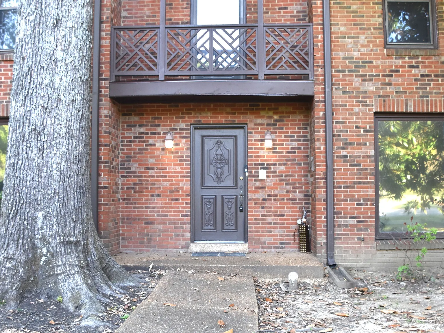 1461 Kirby Pkwy - Unit 1 — Photo 1