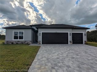 6748 Coconut Grove Dr #16, Sebring, FL 33872