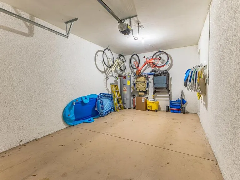 23550 Alamanda Dr #203 — Photo 45