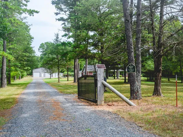2707 Highway 88 E, Mena, AR 71953