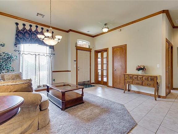 3rd image of 13916 Korbyn Dr